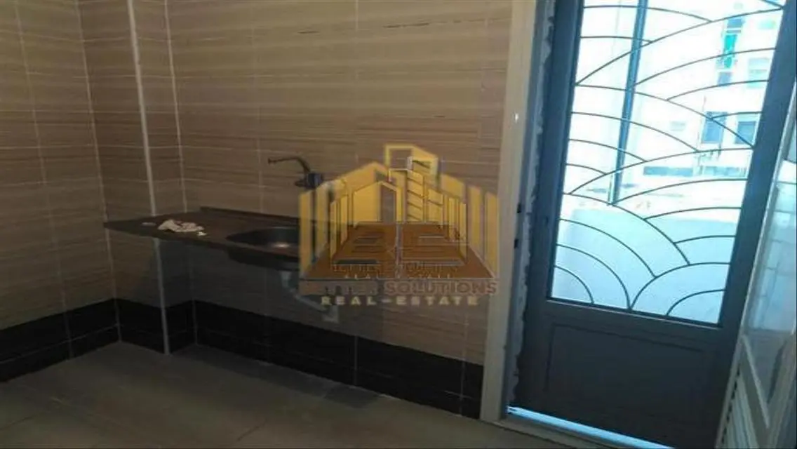 Spacious Apartment Overlooking a Major Landmark