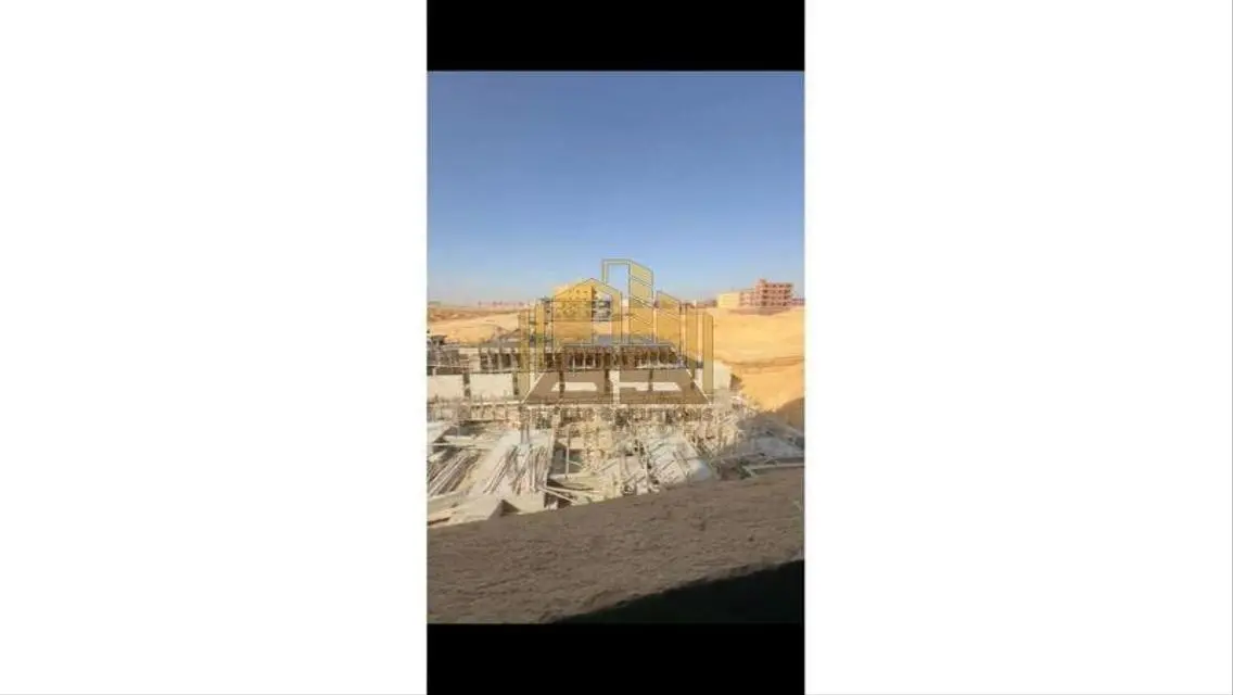 شقه للبيع سعر لقطه في بيت الوطن المتميز عبور جديده