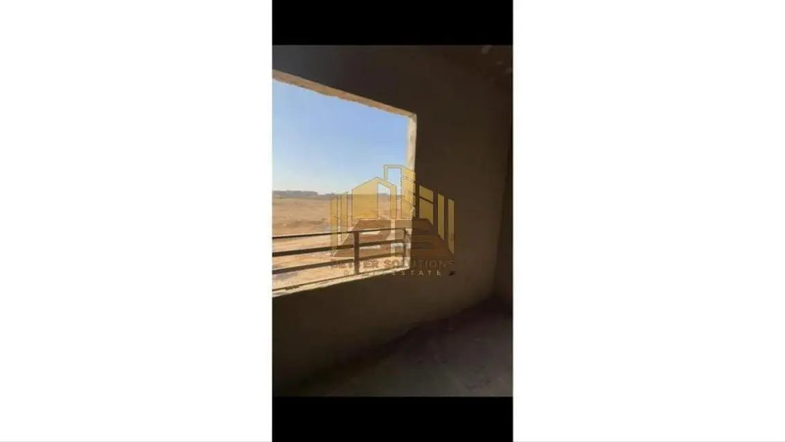 شقه للبيع سعر لقطه في بيت الوطن المتميز عبور جديده