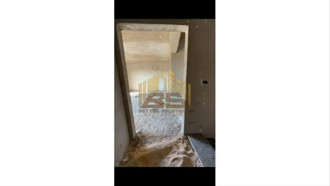 شقه للبيع سعر لقطه في بيت الوطن المتميز عبور جديده