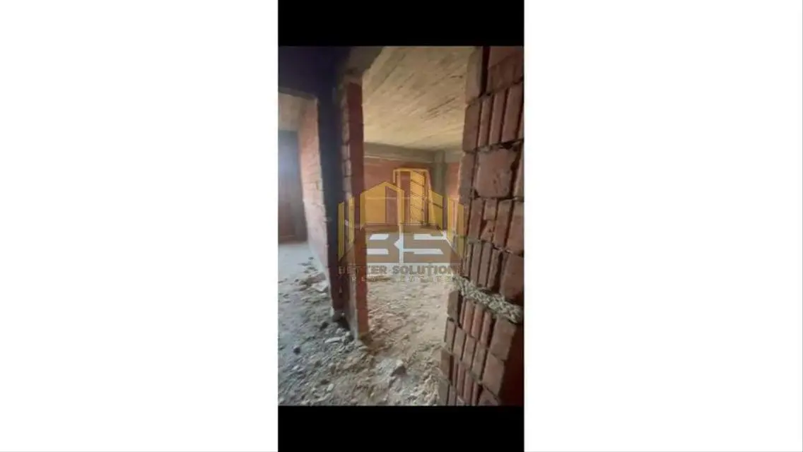 شقةللبيع قسط في بيت الوطن العبورالجديدةمساحة جبارة