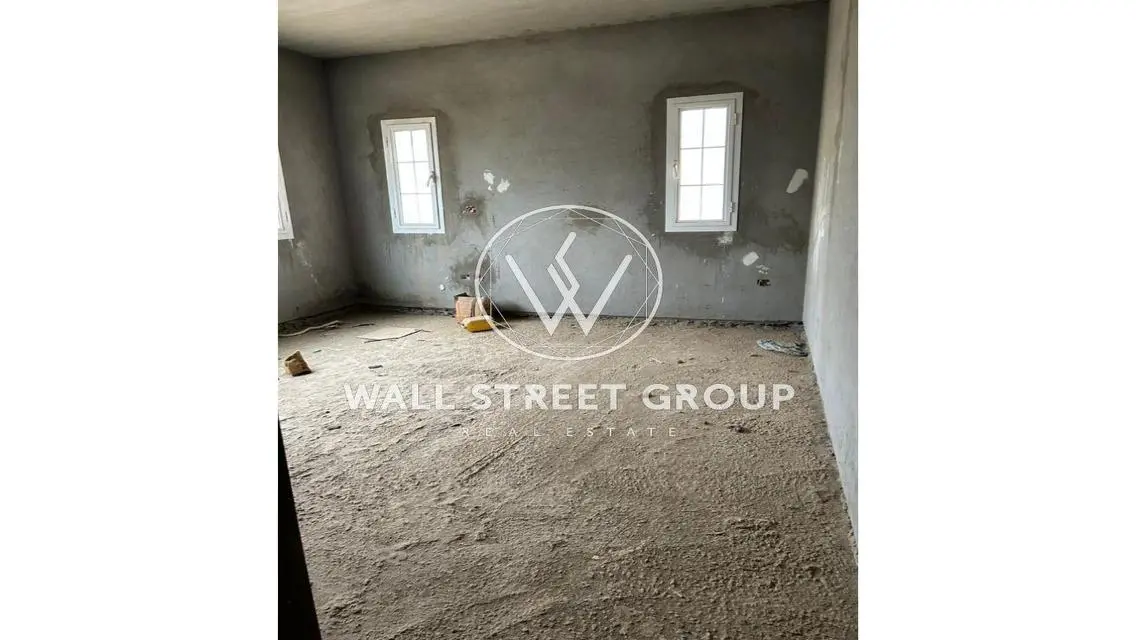 Villa For sale,320m in New Cairo - Hyde Park