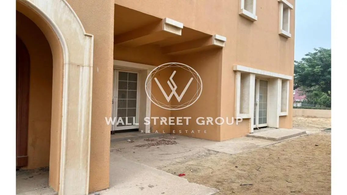 Villa For sale,320m in New Cairo - Hyde Park