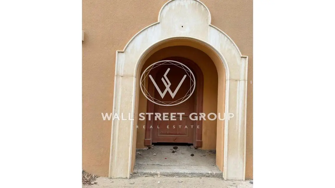 Villa For sale,320m in New Cairo - Hyde Park
