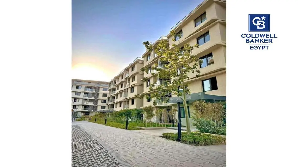 Resale Garden Apt With DP 415k delivery after 1yr