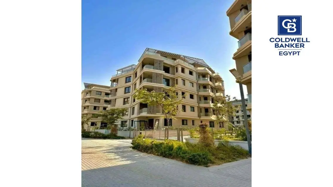 Resale Garden Apt With DP 415k delivery after 1yr