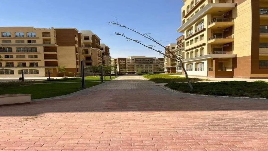 ب 5% فقط هتستلم شقتك متشطبة في كمباوند المقصد العا