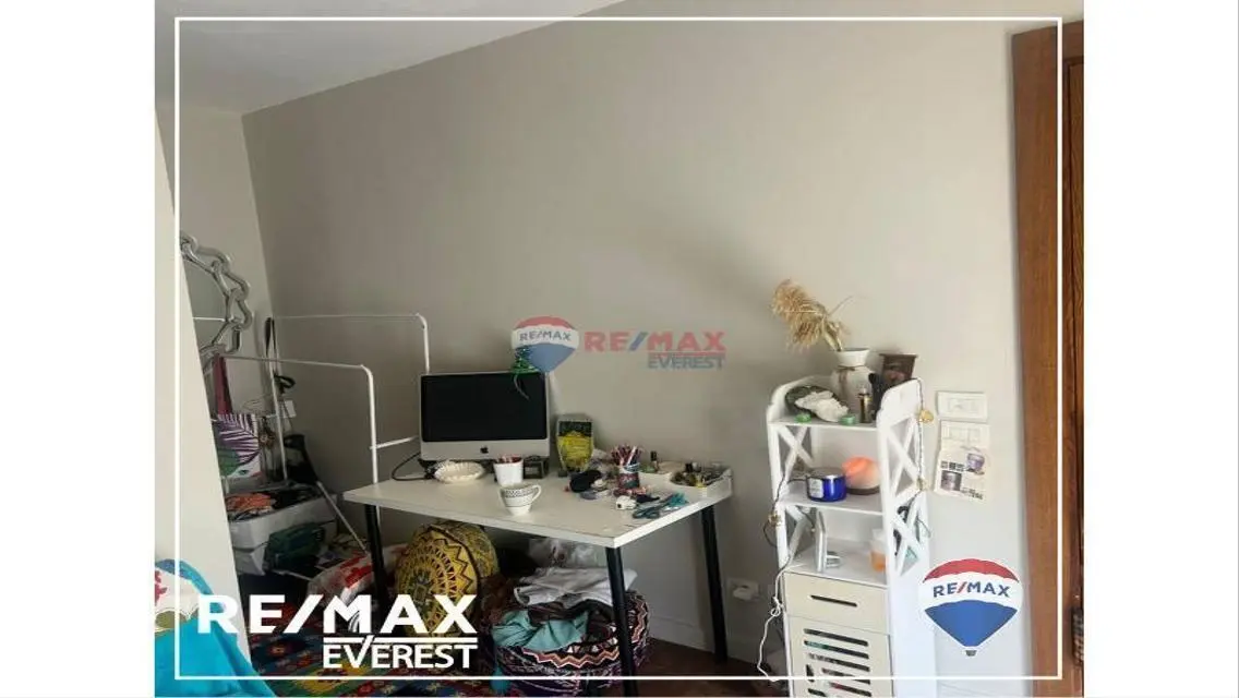 ستوديو مفروش اول سكن للايجار في كمبوند او ويست