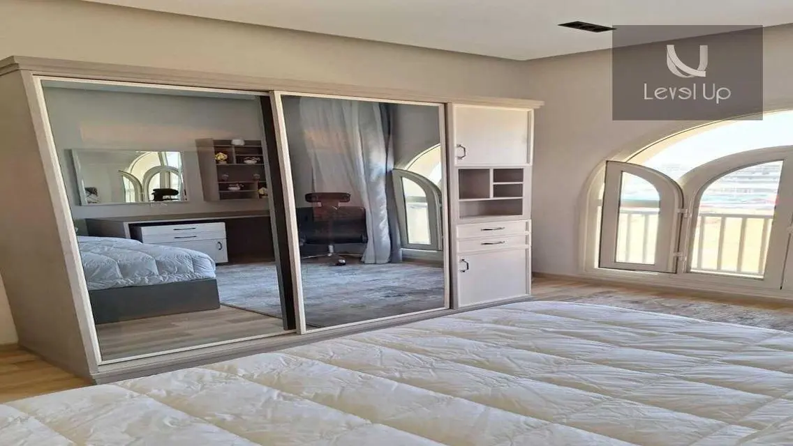 apartment for rent first use furnished in 90Avenue