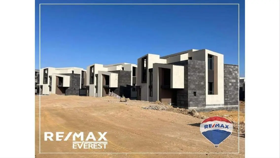 Very Prime Location Resale Twinhouse in Keeva