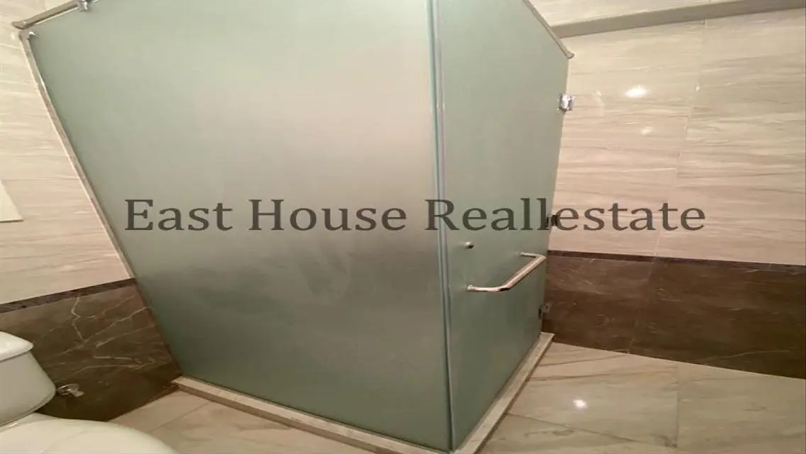 I Villa Garden for rent in Mountain View Hyde Park