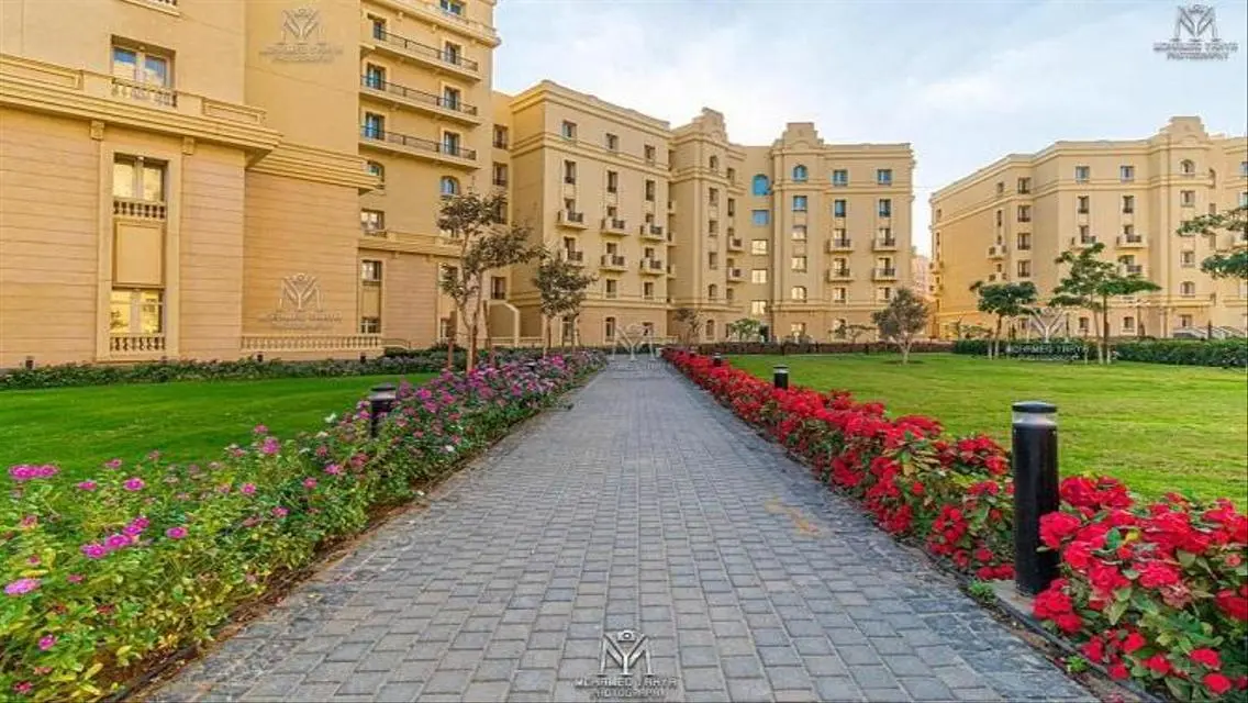 شقه 245م للبيع متشطبه بأقرب أستلام بالR5 بمقدم5%