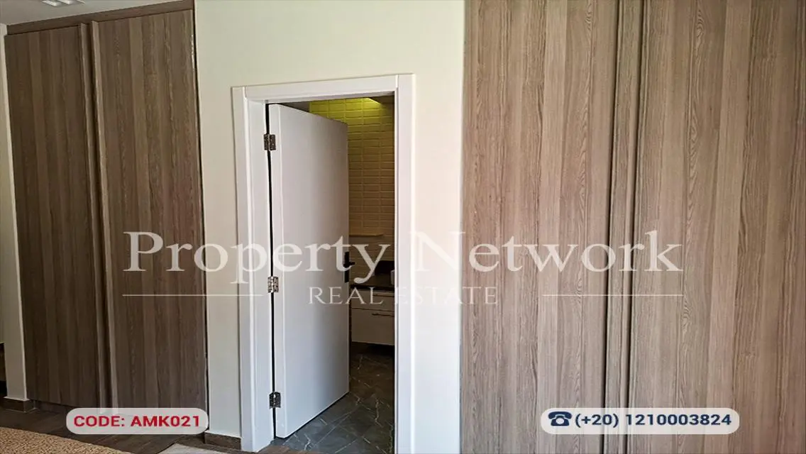 For Rent – Apartment 191 m² in Lake View Residence