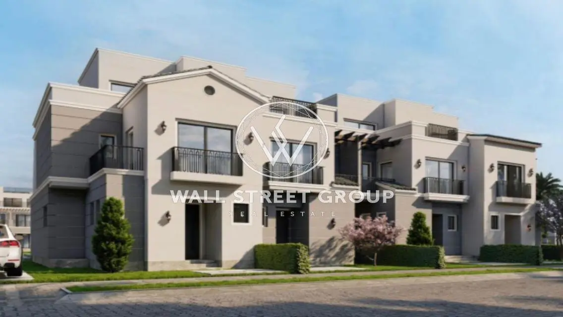 Twinhouse for sale 235m new cairo hyde park