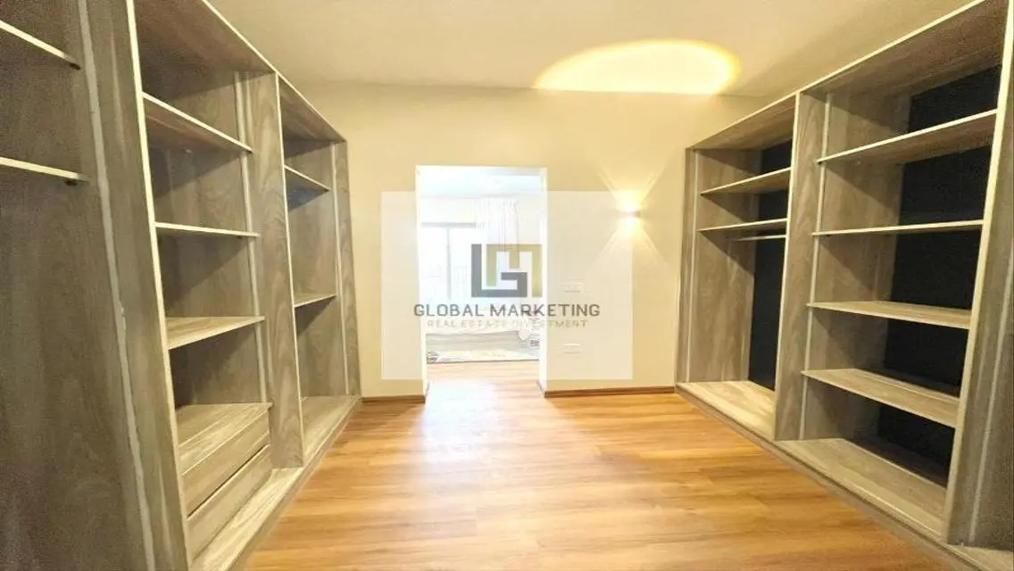 شقه للايجارمفروشة الترا مودرن  في احد ارقى كمبوندا