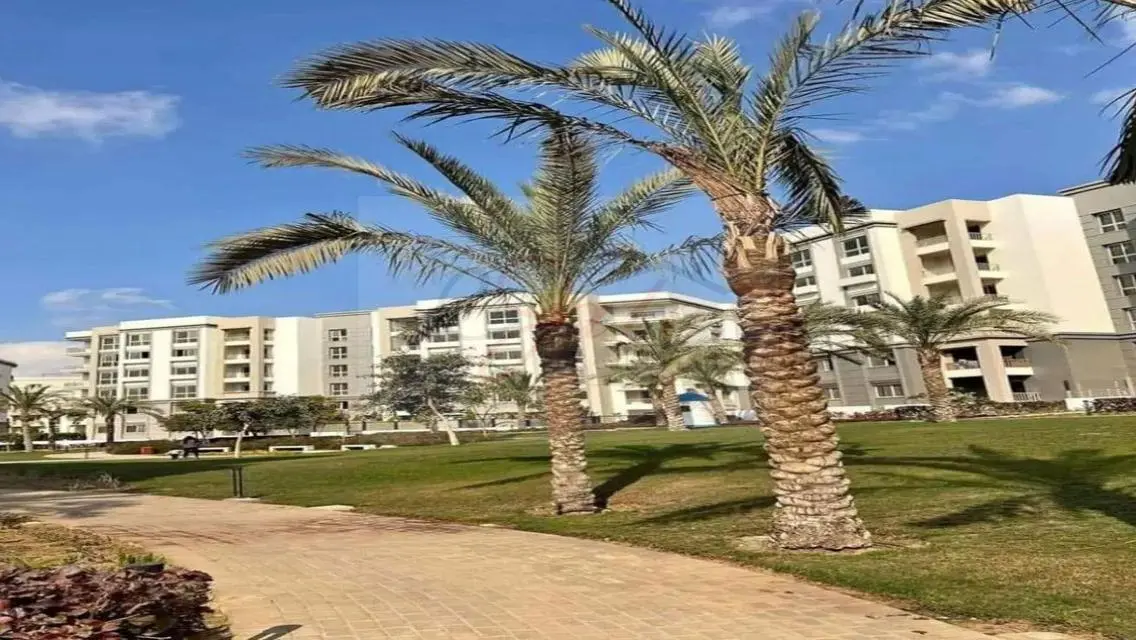 شقة متشطبة بالكامل. 3 غرف نوم في القاهرة الجديدة