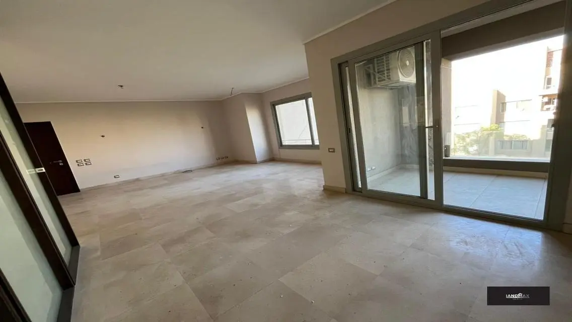 Apartment For Rent Palm Hills with prime Location