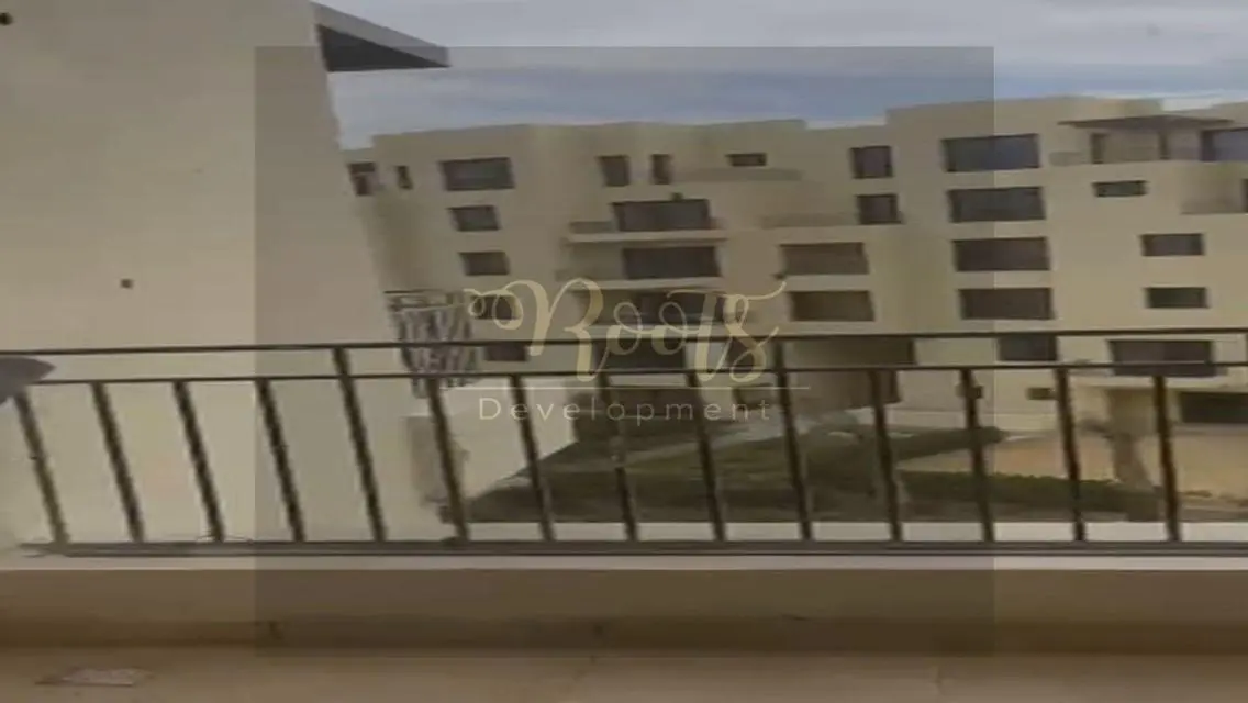 بنتهاوس كامل التشطيب استلام فوري بموقع مميز