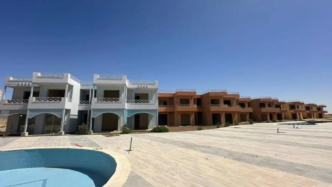 استلم شاليهك تشيطب كامل واستلام فورى فى العلمين