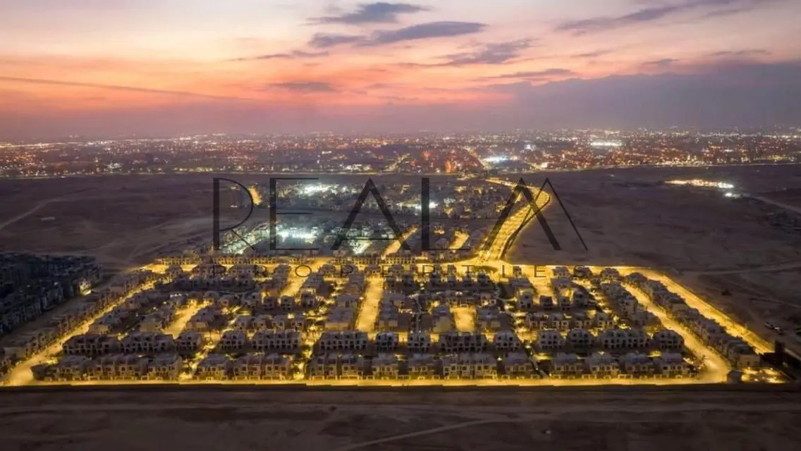فيلا فاخرة بمساحة 5 متر للبيع