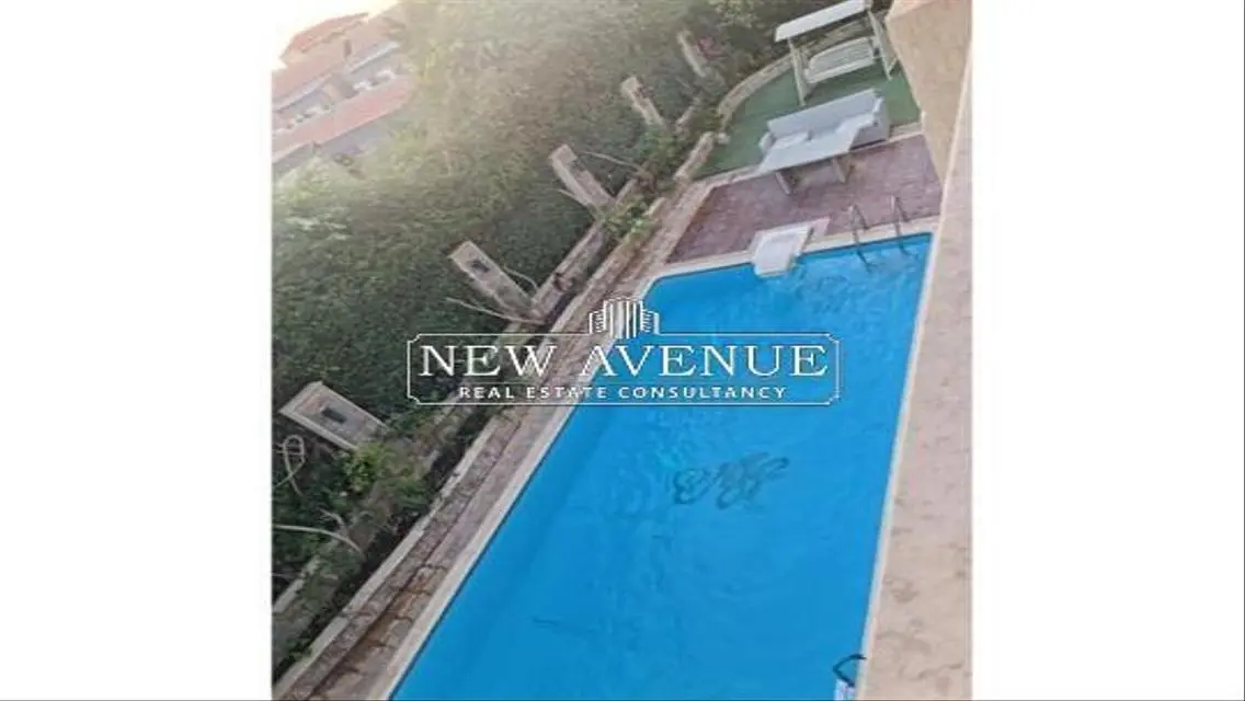 Standalone with pool in Maxim country club