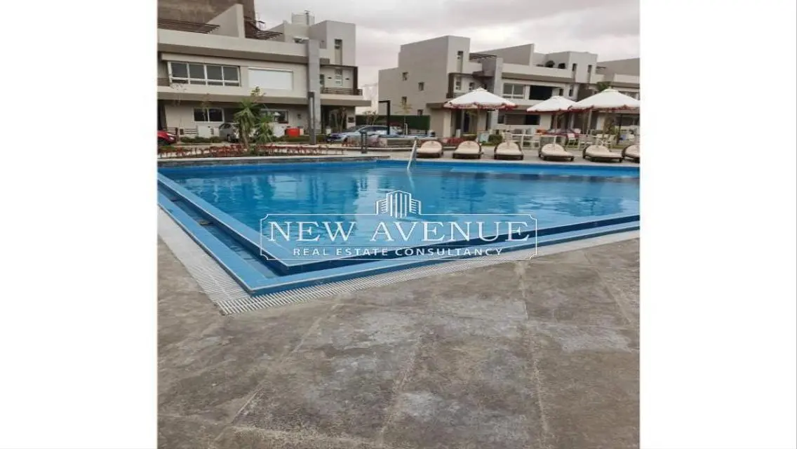 Apartment Overlooking pool for sale Granda life