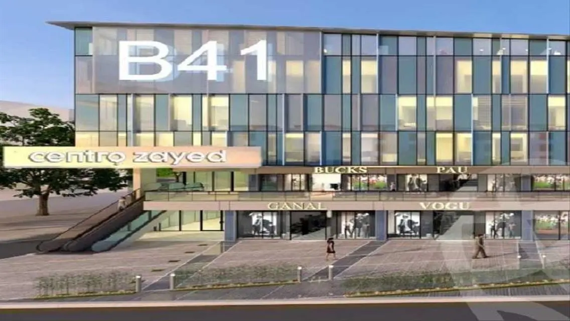 Retail 45m at 967K DP prime location over 5 years
