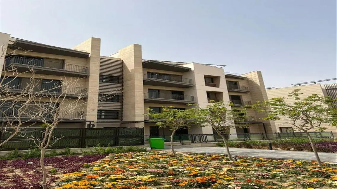 شقة لقطة متشطبة بالتكييفات استلام فوري بالجاردن