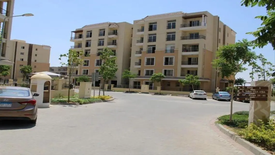 Apartment for Sale with Garden in Sarai Compound