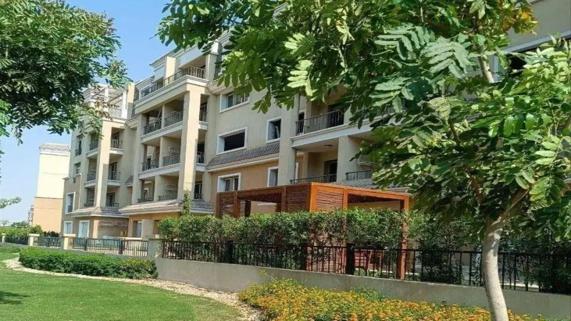 Apartment for Sale with Garden in Sarai Compound