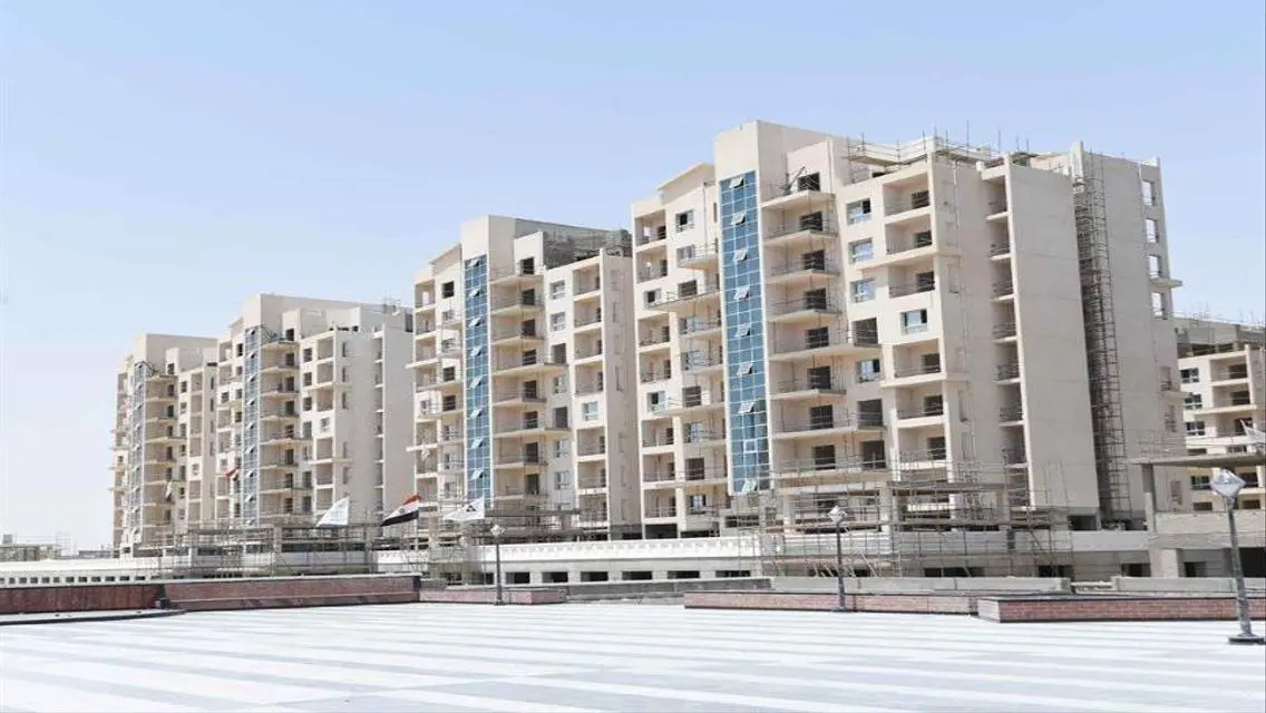 شقة بحري امام الابراج مميزة جدا 166م فوري 5%مقدم