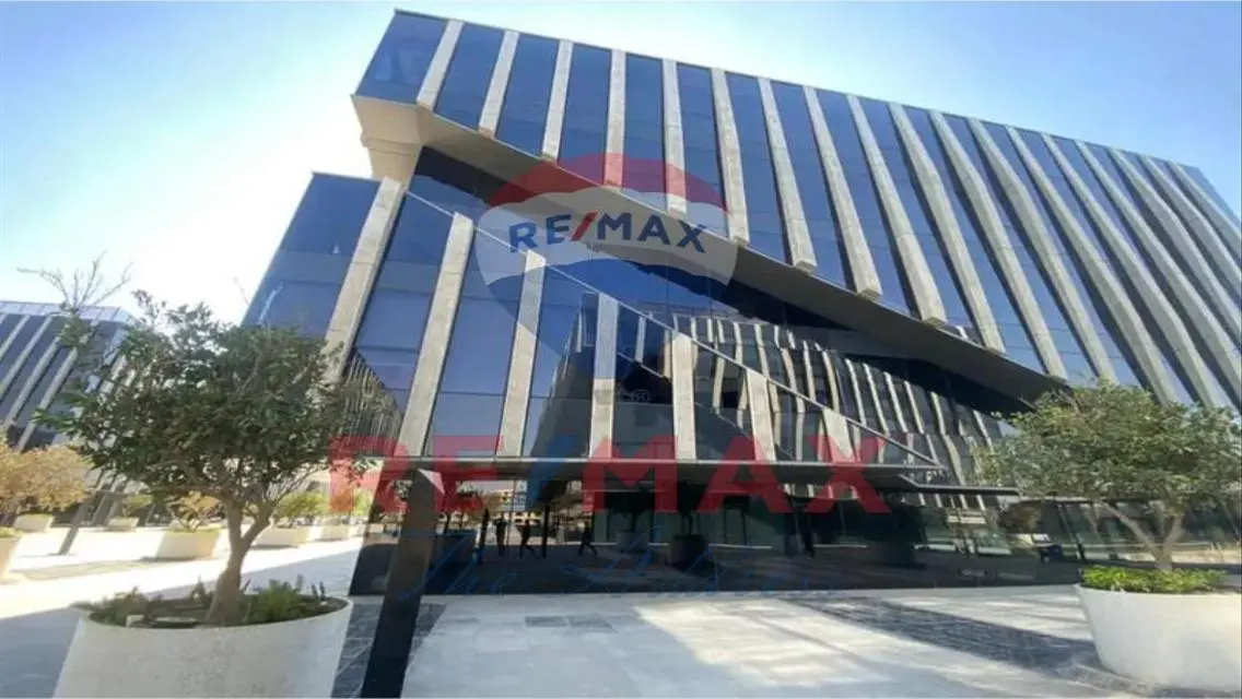 Ground floor office for rent 300m - Prime Location