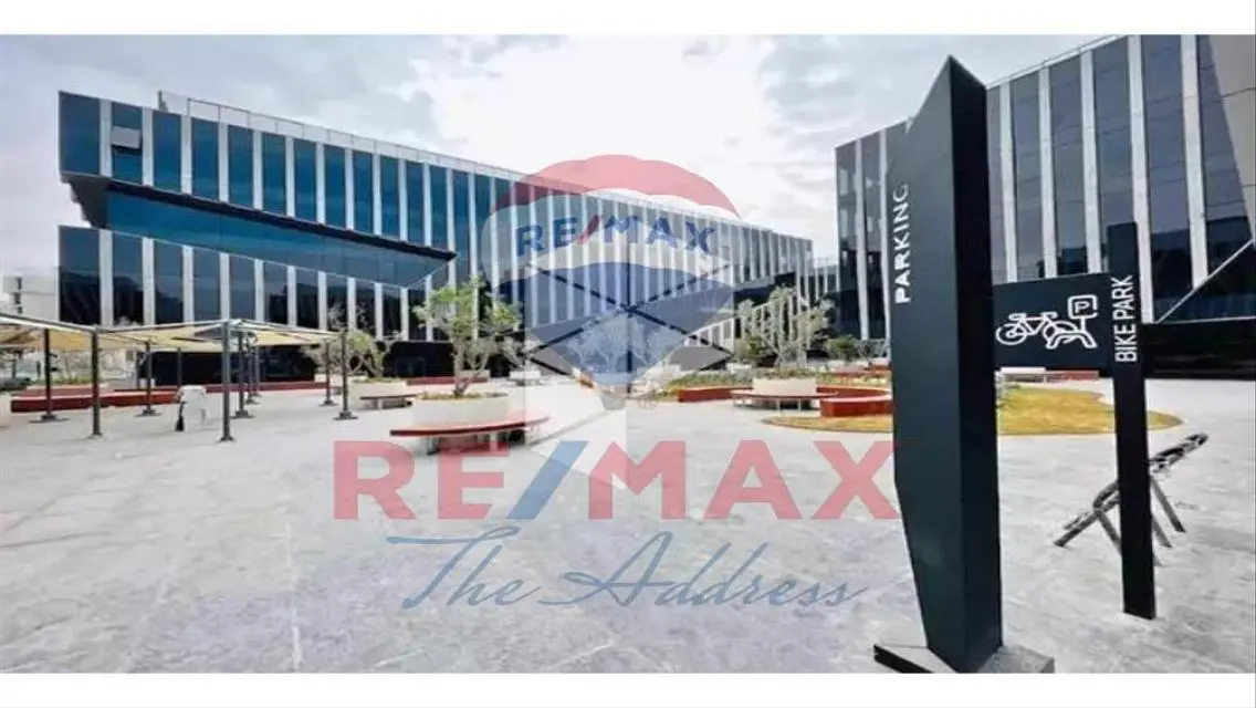 Ground floor office for rent 300m - Prime Location