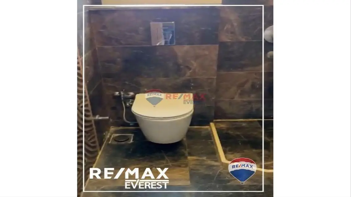 Semifurnished Penthouse in Mountain View Chill Out