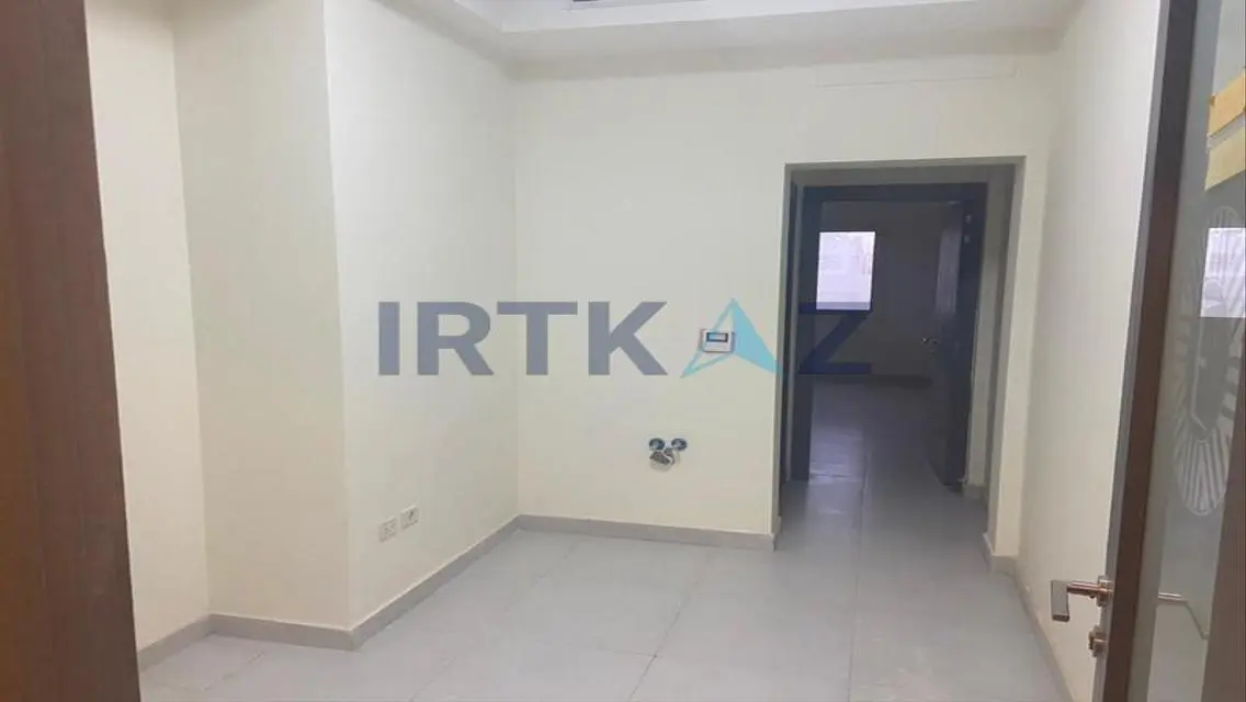 Clinic FULLY FINISHED for rent in Elegantry Mall