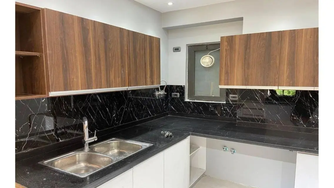 Prime location - fully furnished