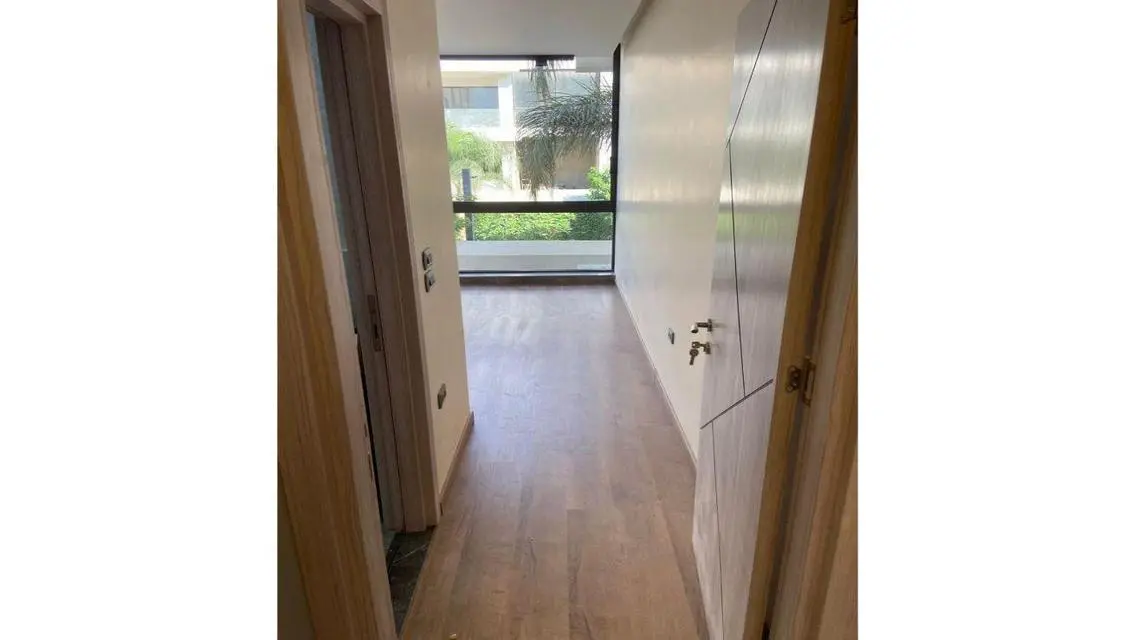 Prime location - fully furnished