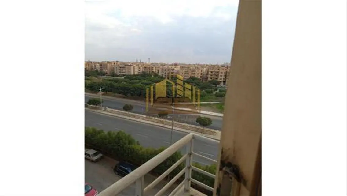 للبيع شقة مميزة في كمبوند دار مصر العبور حي تاسع