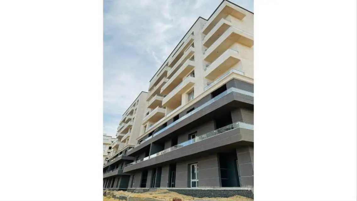 For sale, 2-BR Apt with open view in De Joya
