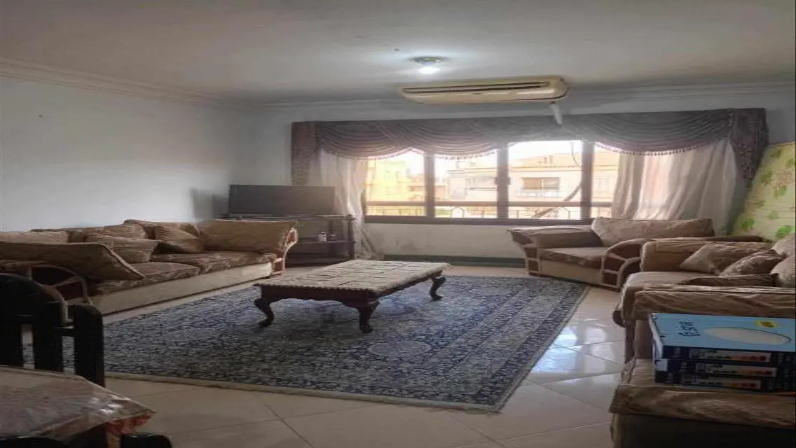 Lovely Apartment for Rent with Spacious Living