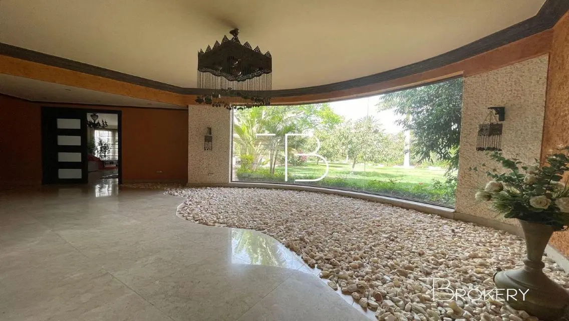 افق طريق مصر اسكندريه فيلا ارض 5200 مباني 1500 م