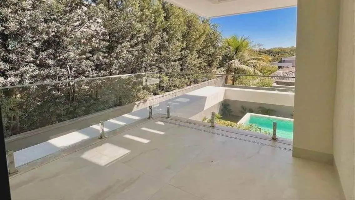 Stunning Standalone Villa in Downtown Azha