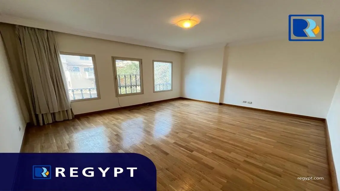 Duplex Penthouse With Swimming Pool Close to C.A.C
