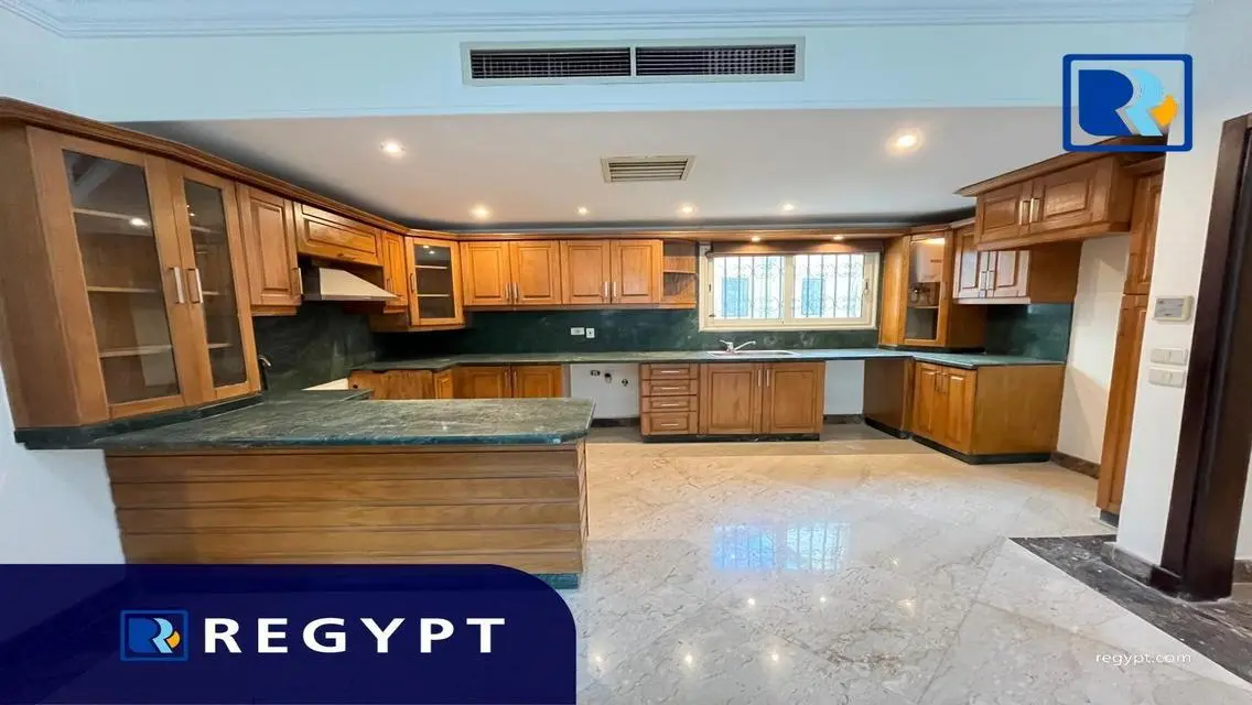 Duplex Penthouse With Swimming Pool Close to C.A.C