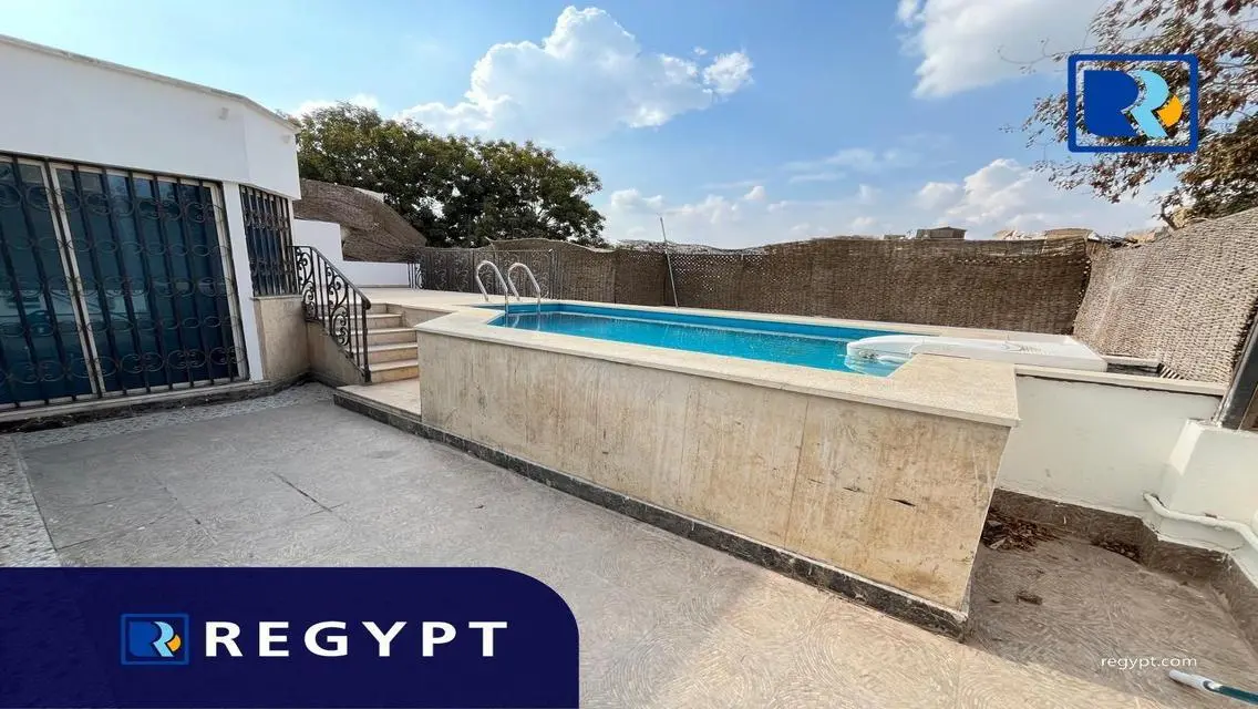 Duplex Penthouse With Swimming Pool Close to C.A.C