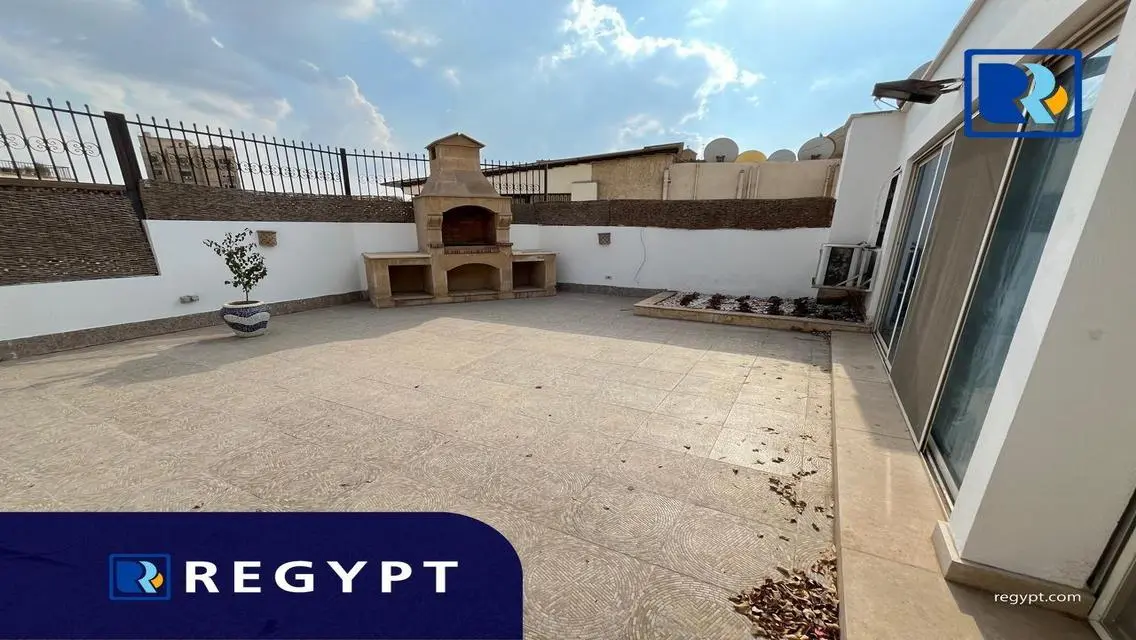 Duplex Penthouse With Swimming Pool Close to C.A.C