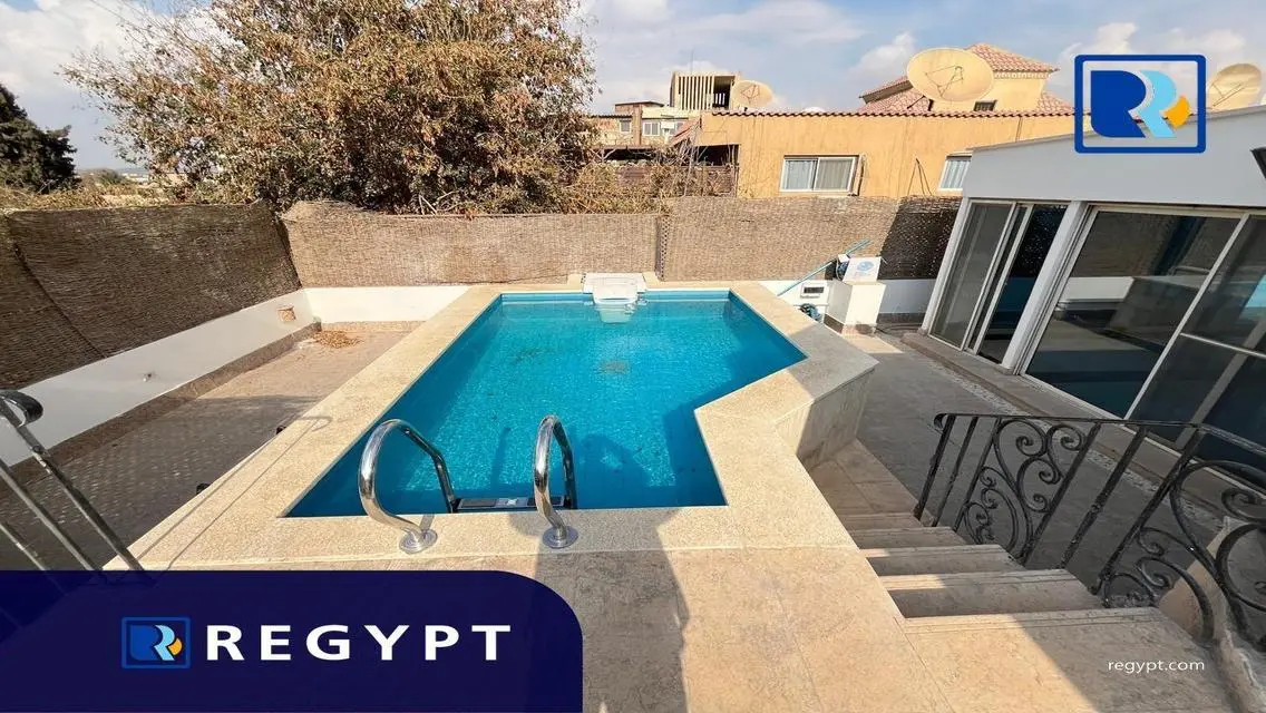 Duplex Penthouse With Swimming Pool Close to C.A.C