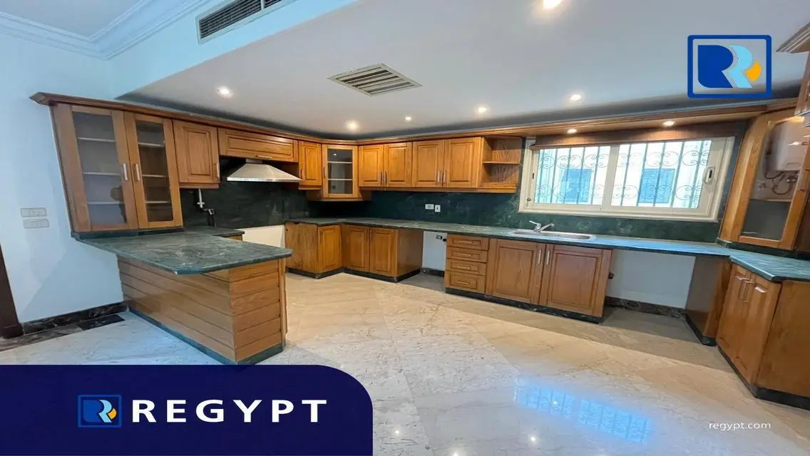 Duplex Penthouse With Swimming Pool Close to C.A.C