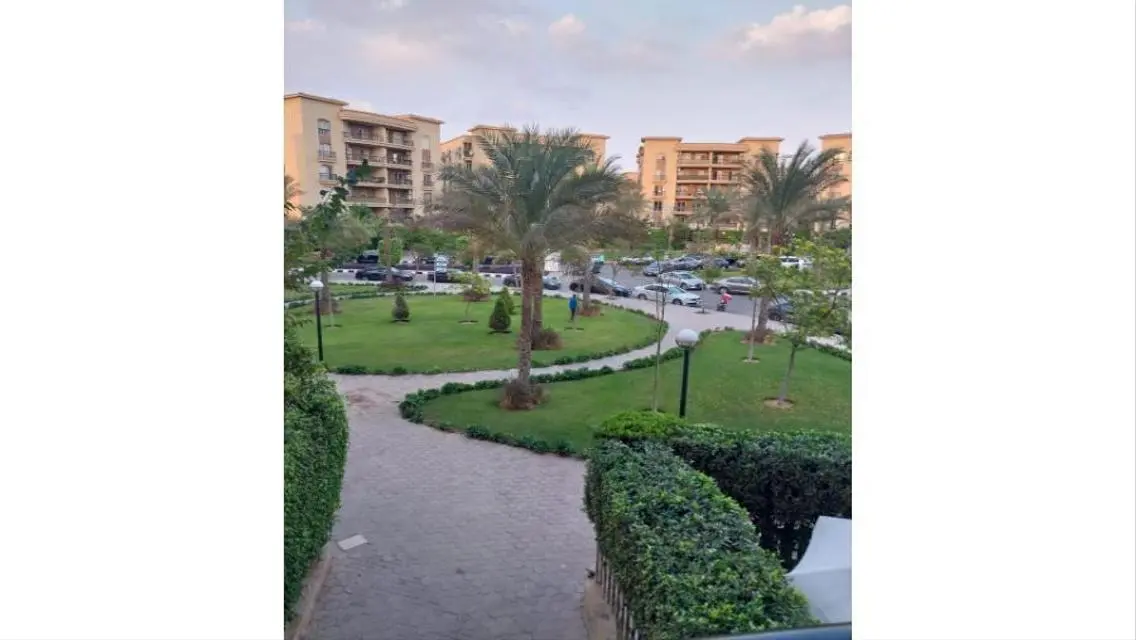 شقة مميزه بسعر قابل للنقاش في الرحاب بقرب من السوق