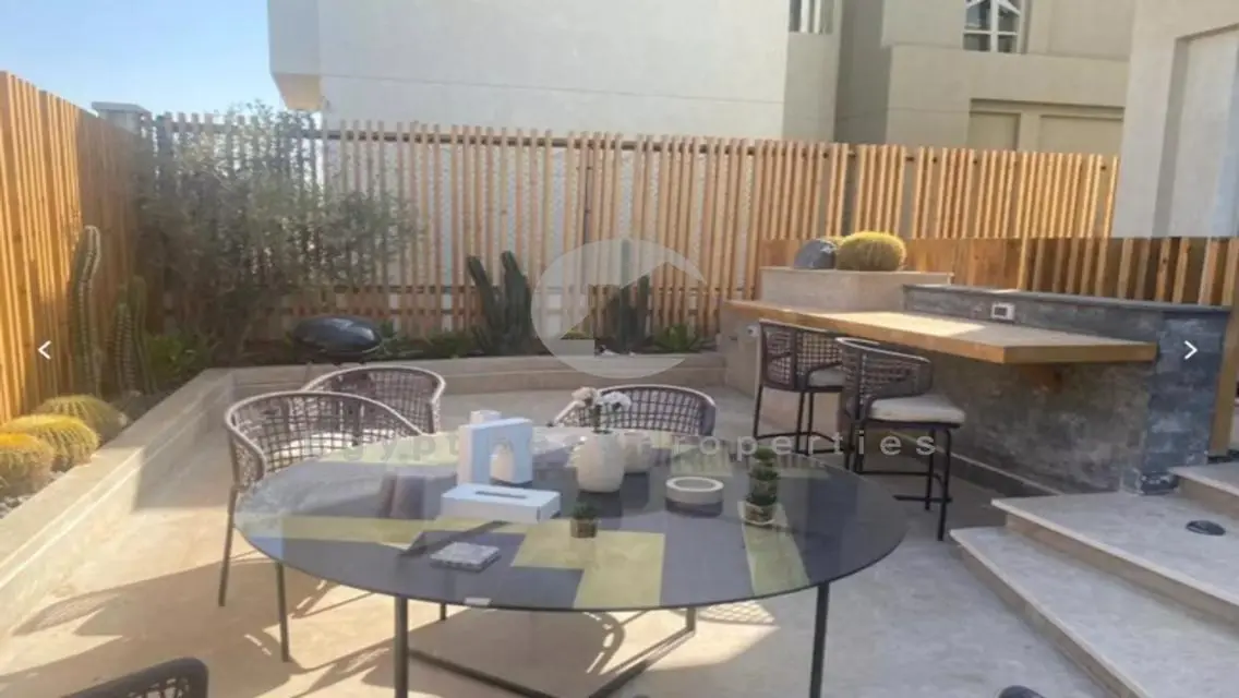 Limited offer in palm hills 1.5% payment only